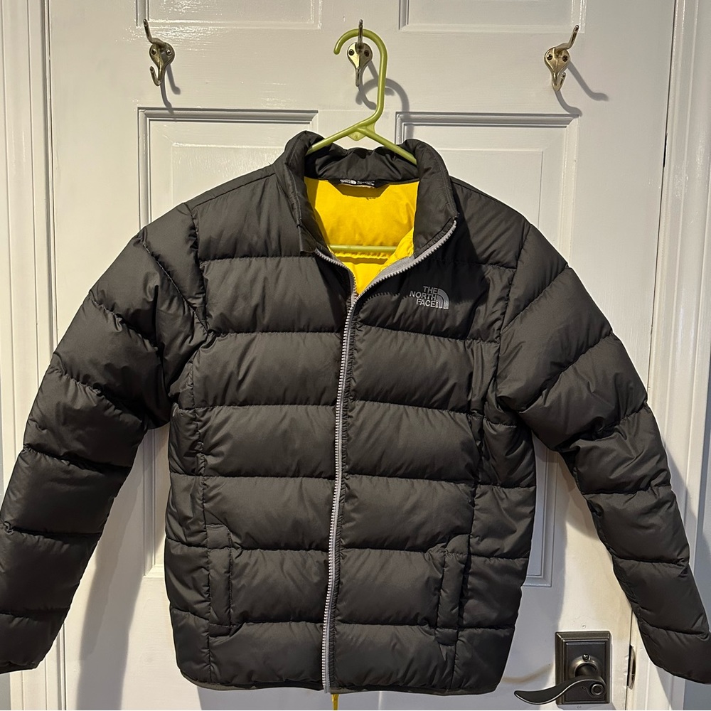 Youth North Face Jacket 550